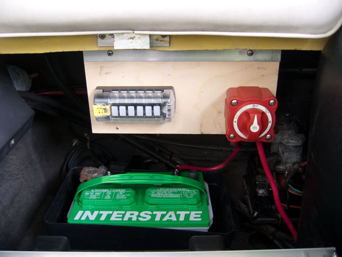 Battery Switch and Fuse Panel